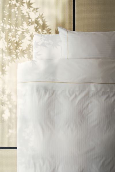 【ヘブンリー布団】ポスター広告